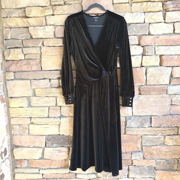 Halogen Dresses & Skirts - Halogen S Black Velvet Faux Wrap V Neck Knot Long Sleeve Midi Women Dress Goth